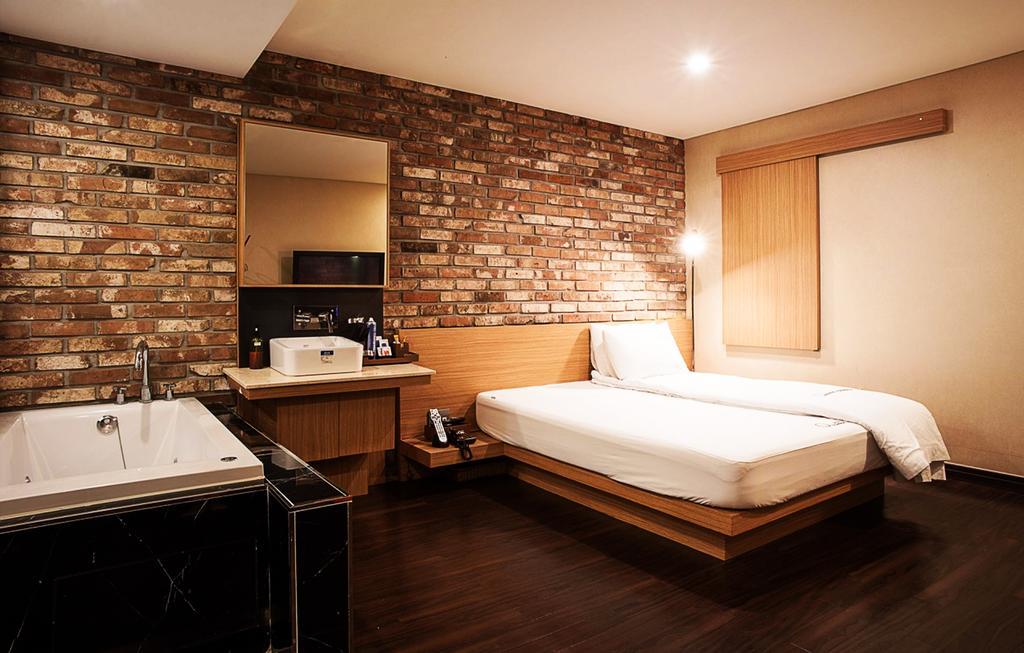 Comma Hotel Ciudad Metropolitana de Ciudad Metropolitana de Busan Exterior foto